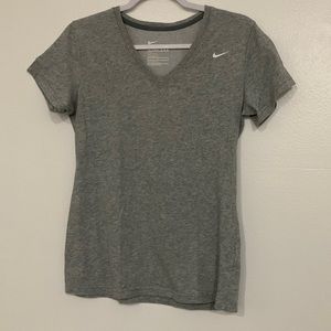 Nike Women’s Dri-Fit Slim Tee M